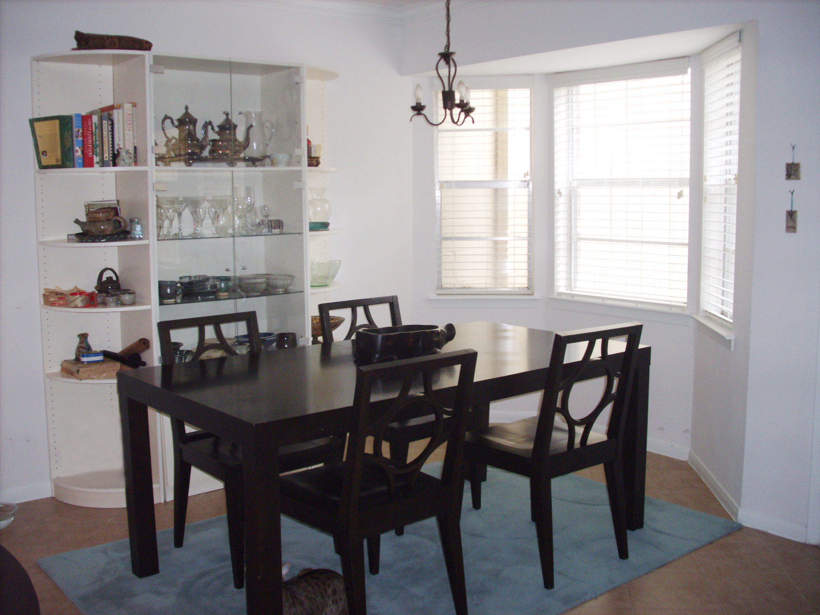 4505 Acacia Bellaire dining room